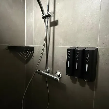 Noahs Ferienoase - Luxusappartement, Barrierefrei * Шортенс