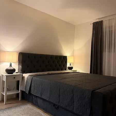 Noahs Ferienoase - Luxusappartement, Barrierefrei Шортенс